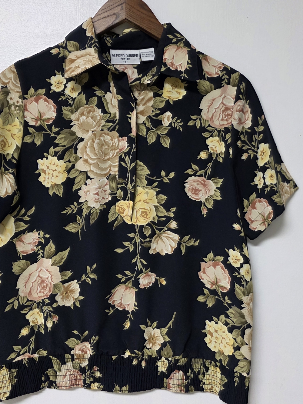 Women Alfred Dunner Petite Black Floral Short-Sleeve Shirt